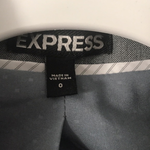 Express Blazer - Picture 4 of 6